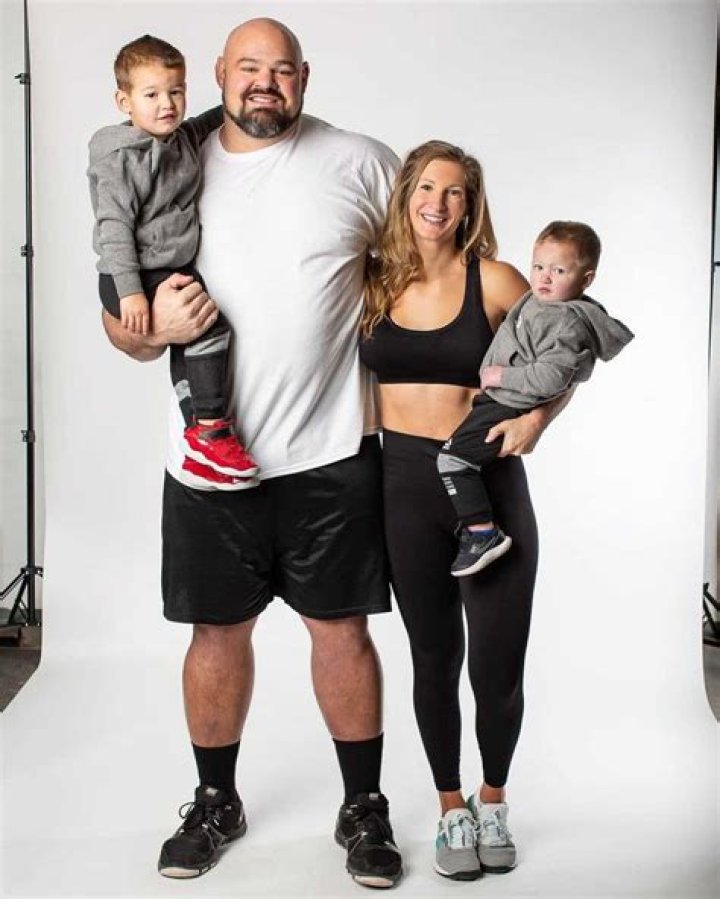 Keri Shaw (Brian Shaw's Wife) Age Height, Wiki, Kids, Family, Bio, Net