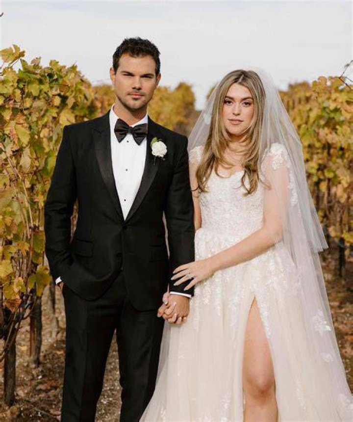 Kevin Plawecki Wife Tayler Francel – Salary, Net Worth, Girlfriend, Bio