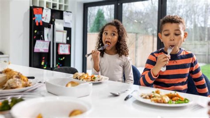 Kids Eating