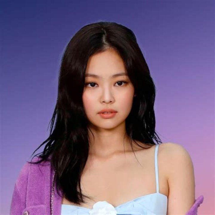 Kim Jennie Age, Bio, Wiki, Height, Net Worth, Instagram, Boyfriend