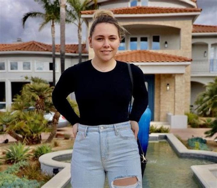 Kouvr Annon Biography, Age, Weight, Boyfriend, Net Worth, Tik Tok