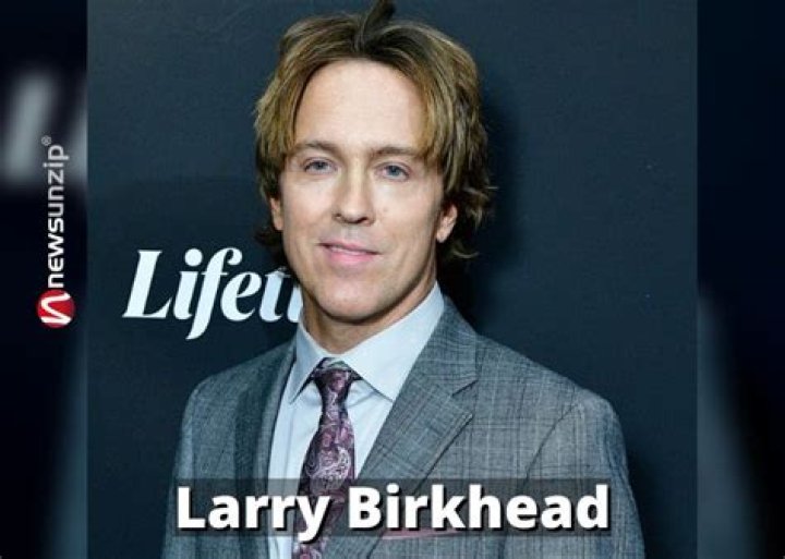 Larry Birkhead Biography: Net Worth, Wife, Age, Instagram, Twin Brother, Wikipedia, Daughter, Home, Relationship