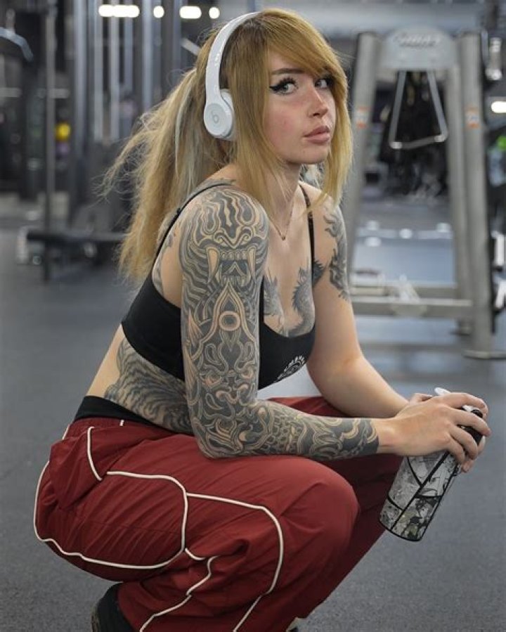 leaked strongwaifu hotfapy