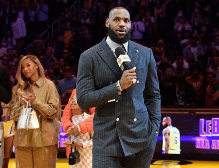 Lebron James&rsquo; mom, Gloria Marie James story background, career