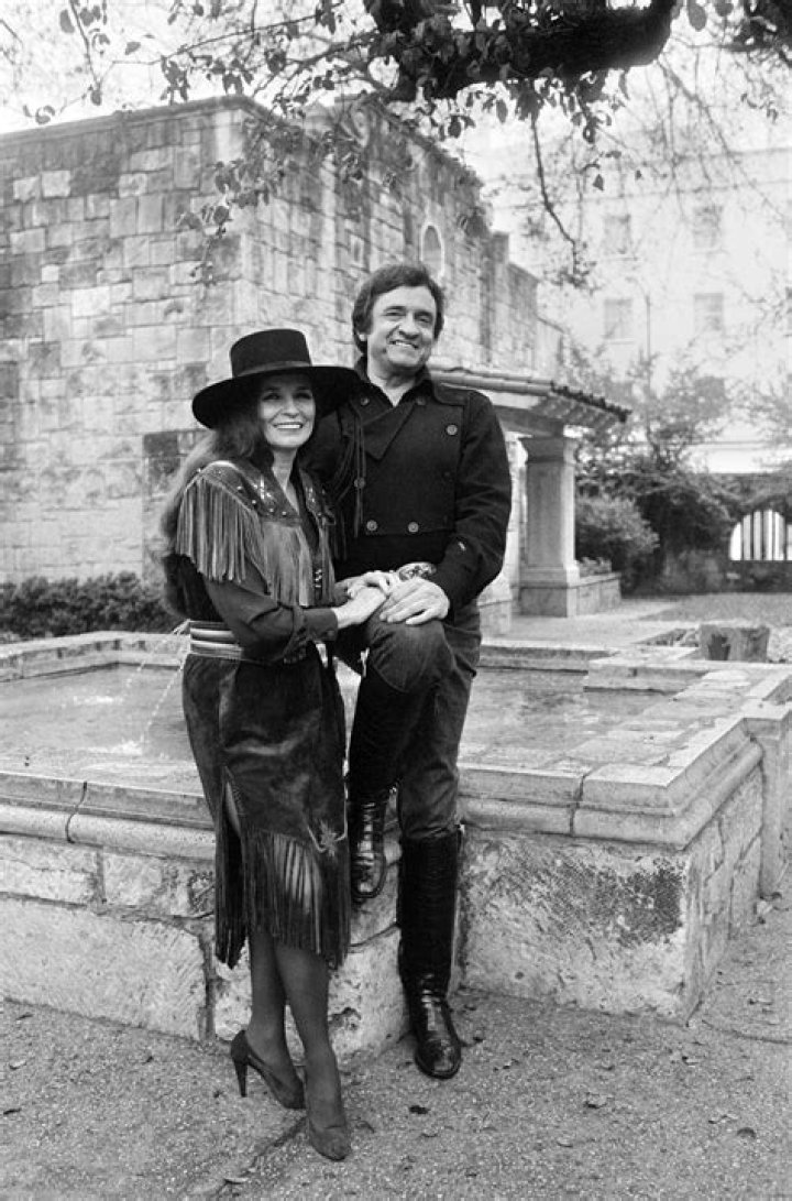 Loretta Lynn And Johnny Cash: Unraveling The Truth
