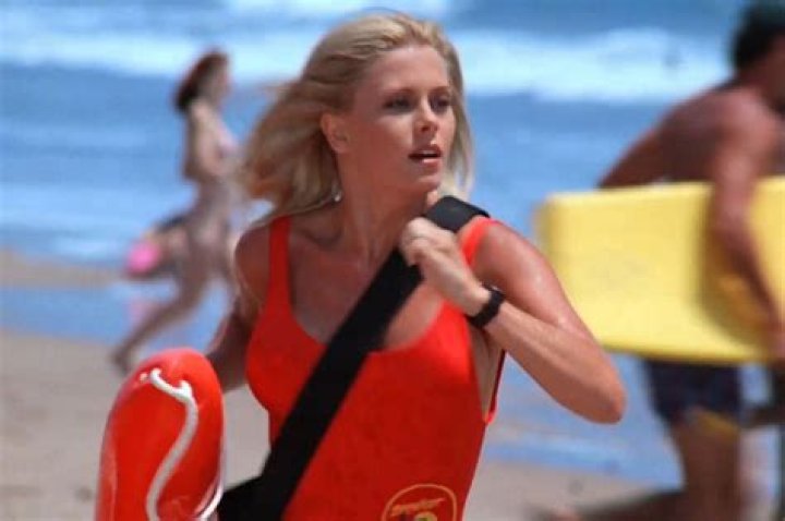 ‘Charles in Charge’s Nicole Eggert Called ‘Goddess’ By Fan after Weight