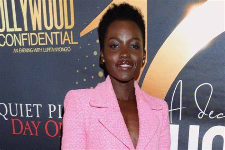 Lupita D&rsquo;Alessio dice que sufri&oacute; por su bioserie &lsquo;Hoy voy a cambiar
