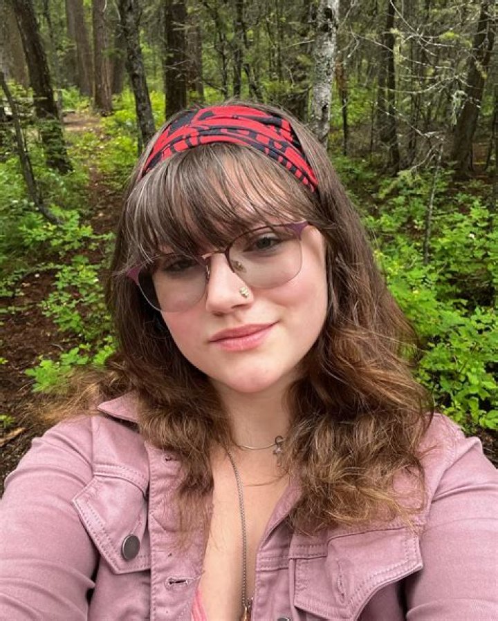 Manga Alaskan Bush People Rain Brown Introduces New Dog Harley 🍀