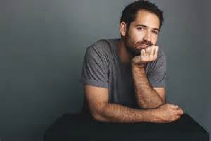 Manuel Garcia-rulfo Married