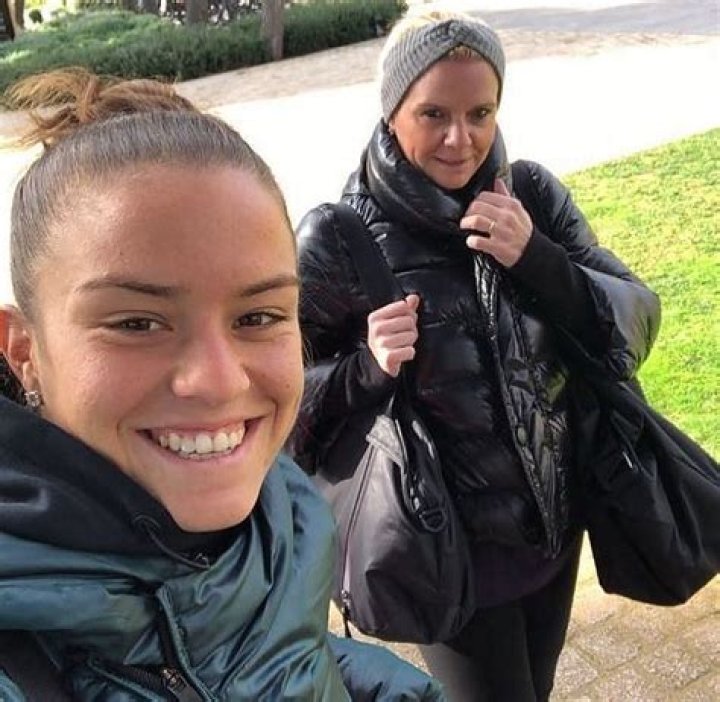 Maria Sakkari with mother Angeliki Kanellopoulou