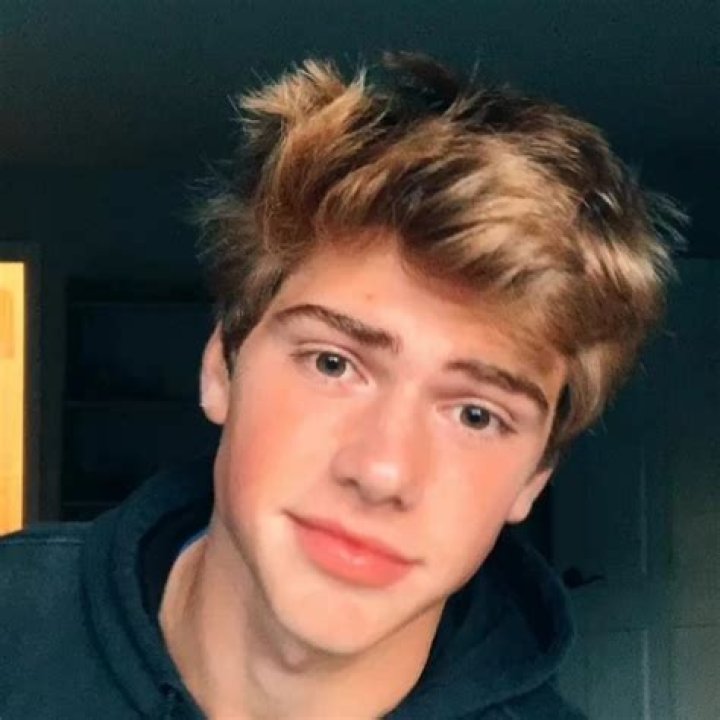 Mark Anastasio Bio Age, Wiki, Net worth, Height, Girlfriend?