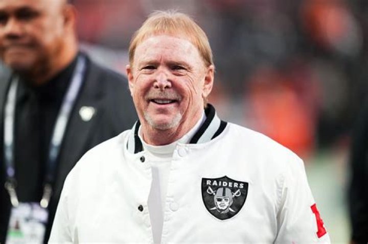 Mark Davis Net Worth 2023 Age, Wife, Children, Parents, Salary, Height