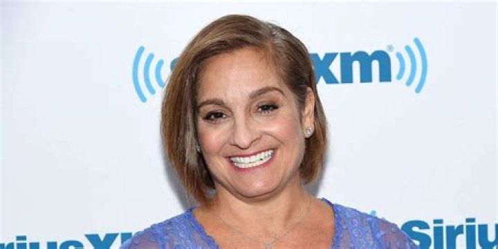 Mary Lou Retton Has Pneumonia and ‘Is Fighting for Her Life,’ Daughter