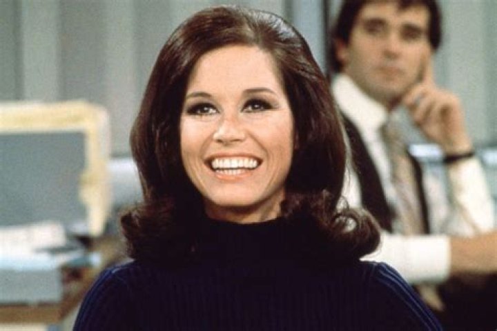 Mary Tyler Moore with her son. Mary tyler moore, American actors