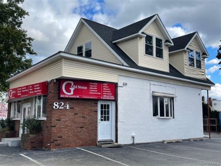 Massage Therapy Westbury NY 11590