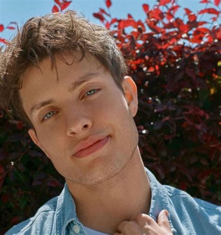 Matt Rife Age, Net Worth, Girlfriend, Family & Biography Entertainer Wiki