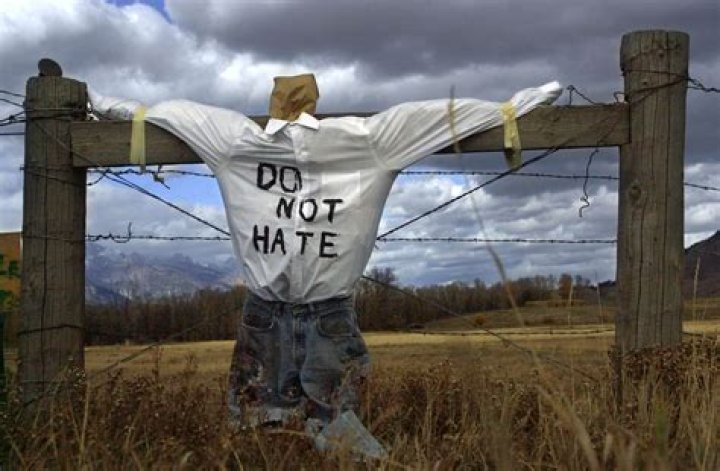 Matthew Shepard Read PEOPLE's 1998 Story on His Brutal Murder