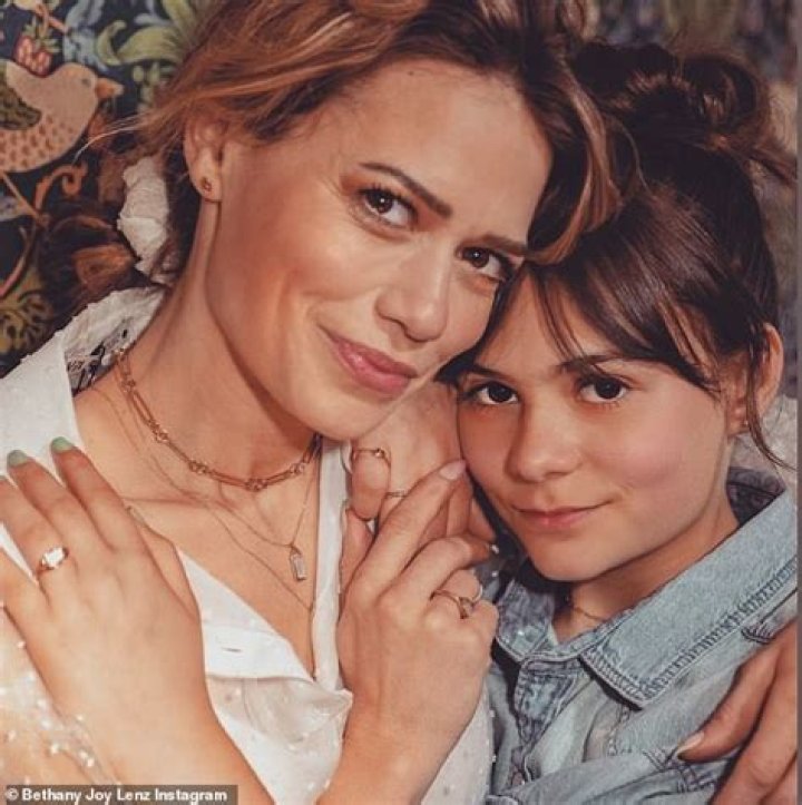 Meet The Parents Of Talented Actress Bethany Joy Lenz