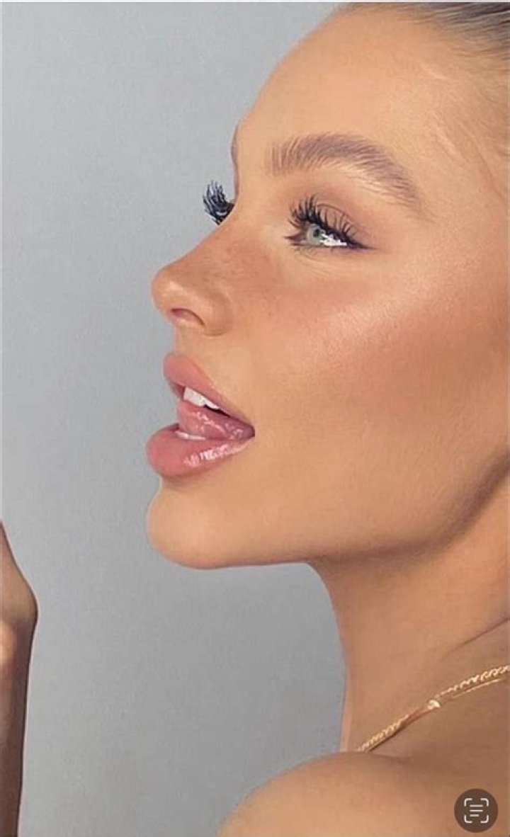 Michaela Coel&rsquo;s perfect nose and chin/jaw job Lipstick Alley