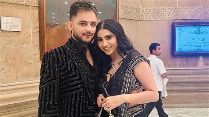 Millind GabaPria Beniwal give couple goals in photos from their