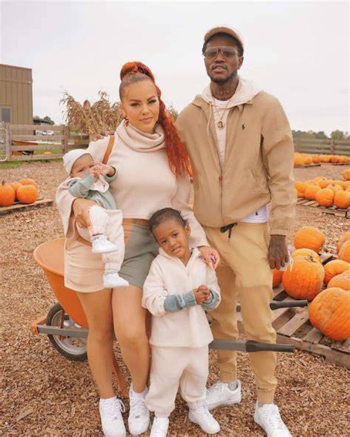 Ms Jacky Oh Wiki, Age, DC Fly's Partner, Family, Ethnicity, Net Worth