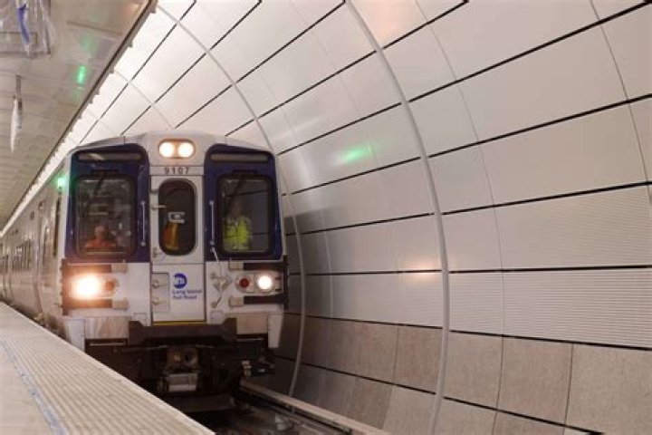 MTA releases draft LIRR schedules for Grand Central Madison, boosting