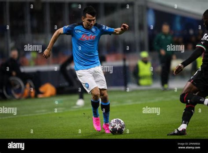 Napoli forward, Hirving Lozano in hospital after horror injury Daily