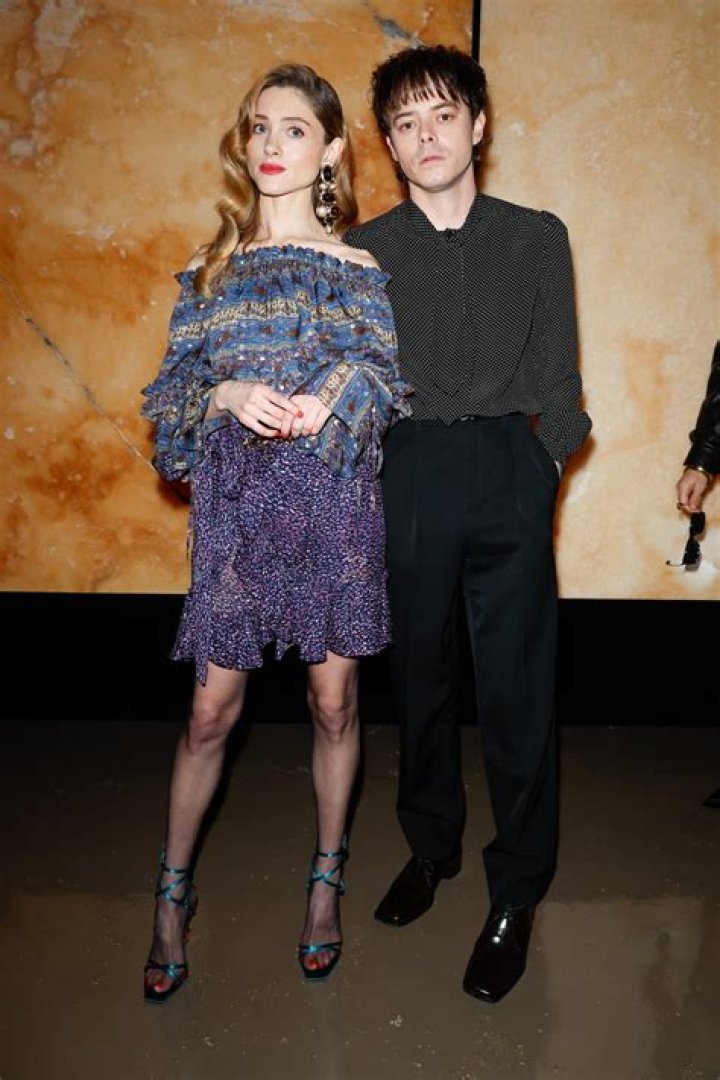 Natalia Dyer family in detail parents, siblings, boyfriend Familytron