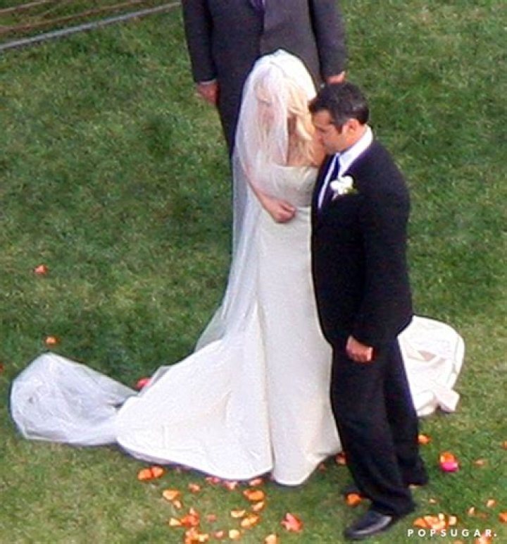 Natasha Bedingfield married Matt Robinson in Malibu during March of