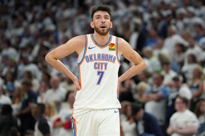 NBA World Reacts To Chet Holmgren's Height Listing The Spun What's