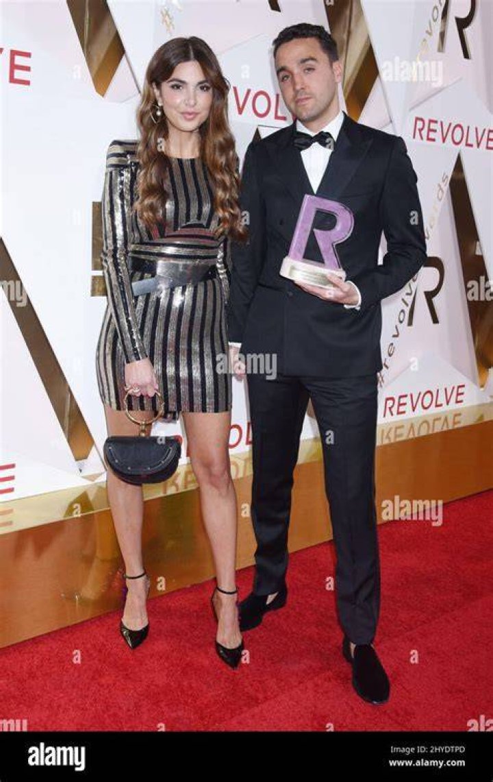 Negin Mirsalehi and Maurits Stibbe and Mosey Negin Mirsalehi, The Love