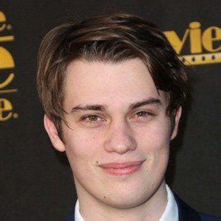 Nicholas Galitzine Wiki, biografía, edad, patrimonio, relaciones