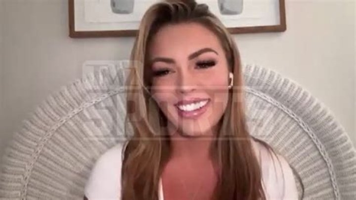Nikki Leigh Nude OnlyFans Leaks Album Girls