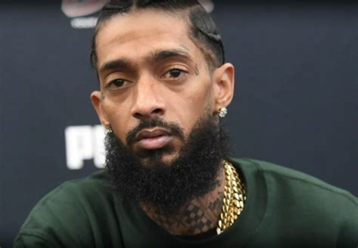 Nipsey Hussle &Acirc;ge, Valeur nette, Taille, D&eacute;c&egrave;s, &Eacute;pouse, Enfants Auber
