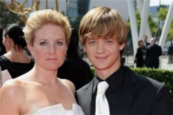 Noah Earles: Know About Daughter Of Jason Earles