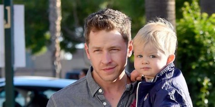 Oliver Finlay Dallas Biography, Age, Height, Career, Networth