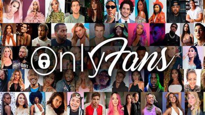 Only Fans de Sign Of Crows feat. Emanuelly Raquel en Amazon Music Unlimited