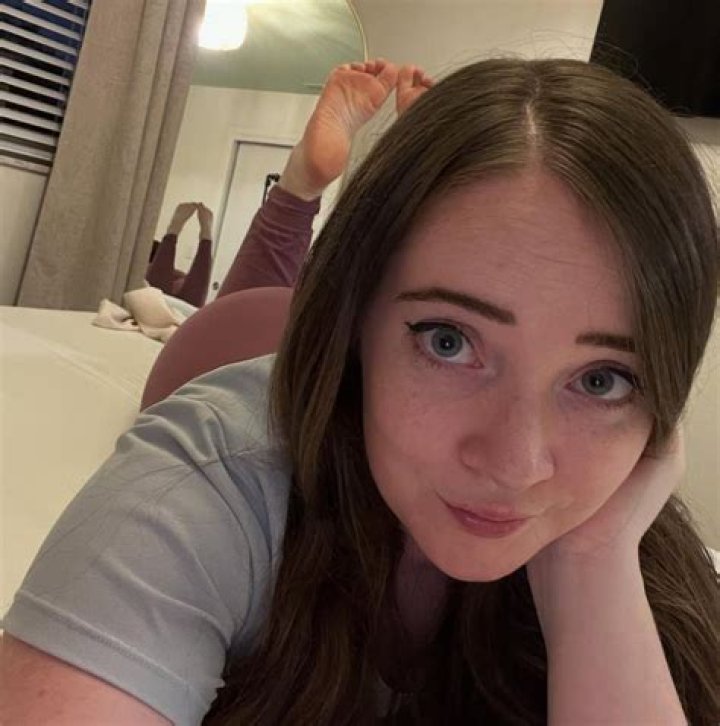Onlyfans of Renee Winter Photos and videos 2024.