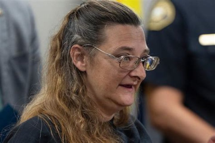 Oregon Mother’s Children Investigated by CPS After She Defied Governor