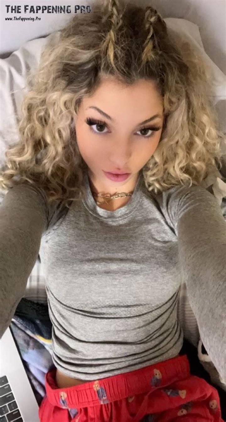 Overtime Megan Nude TikTok Girl (Over 100 Leaked Photos And Videos) 