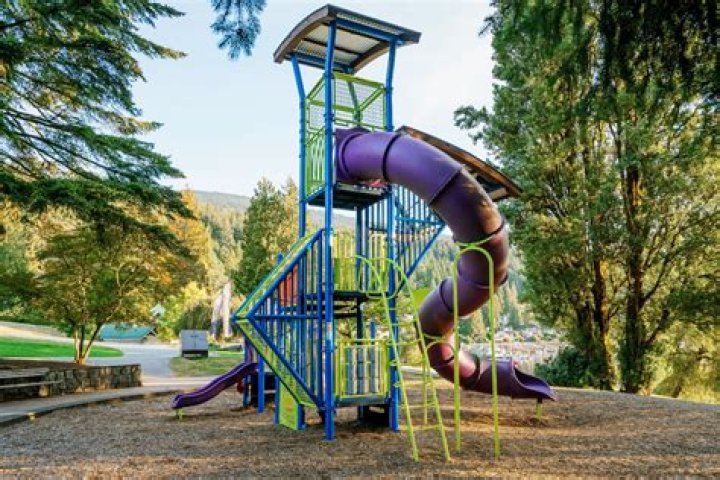 Panorama Park, 2200 Panorama Dr, North Vancouver, BC V7G 1L2