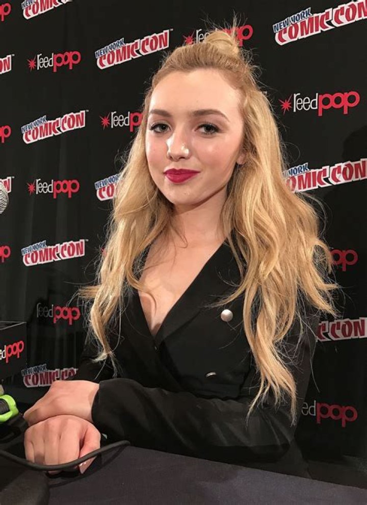 Peyton List's Natural Hair Color Cobra Kai Actress&rsquo;s Age, Eye Color