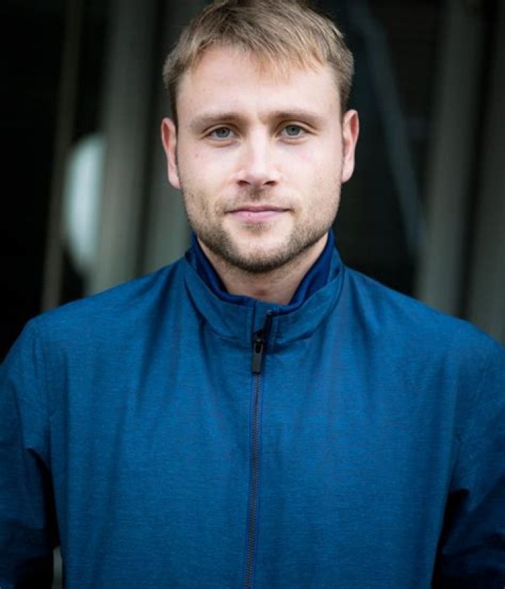 Pin on Max Riemelt
