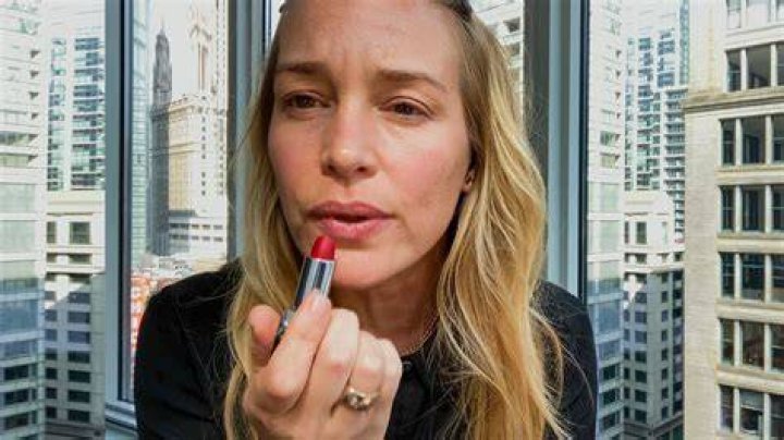 Piper Perabo and the making of a resistance celebrity.