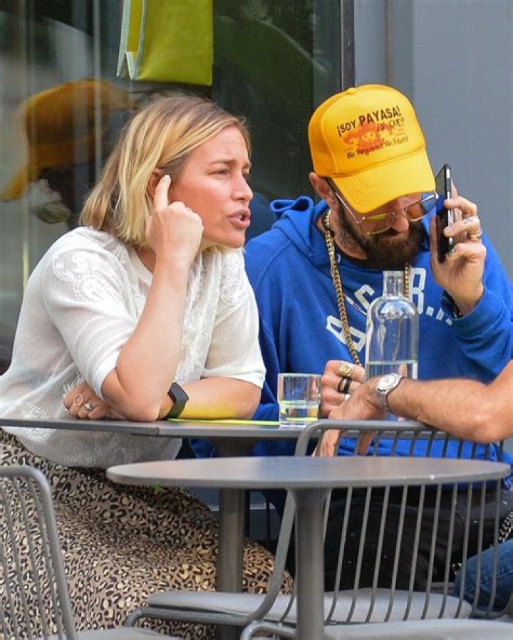 Piper Perabo With Her Husband in Soho, NY 06/14/2021 • CelebMafia