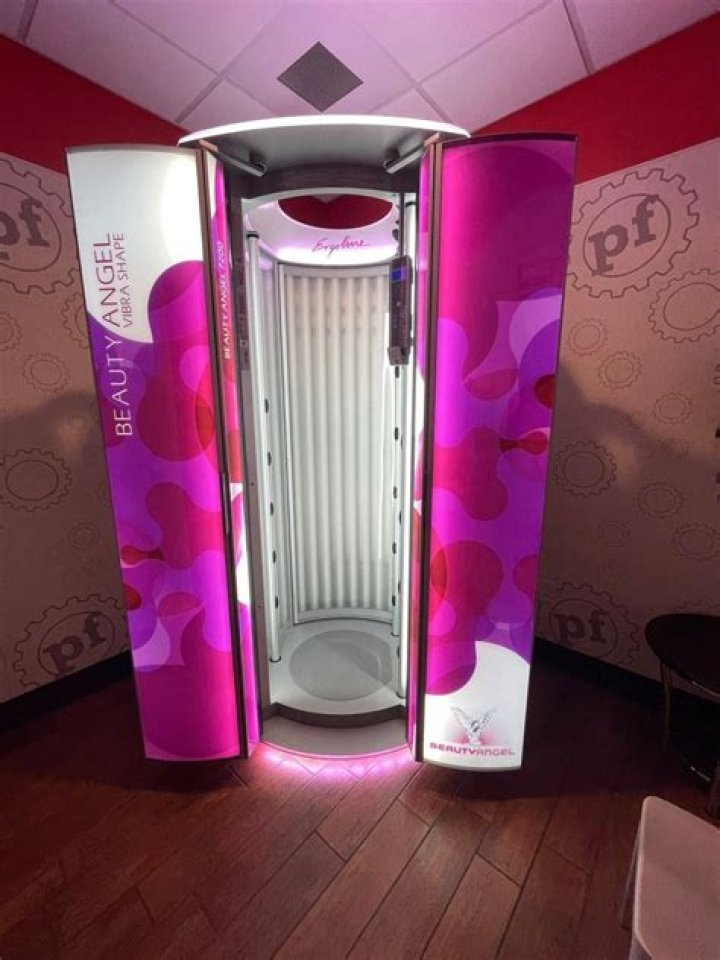 Planet Fitness Red Light Therapy: Benefits, Reviews, And Expert Insights