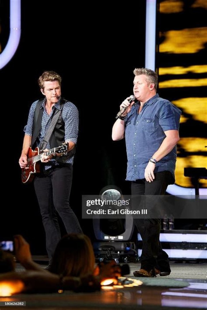 Rascal Flatts&rsquo; Joe Don Rooney Then and Now
