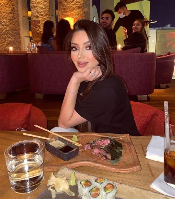 Rashel Kolaneci Biography, Age, Family & Movies MixIndia
