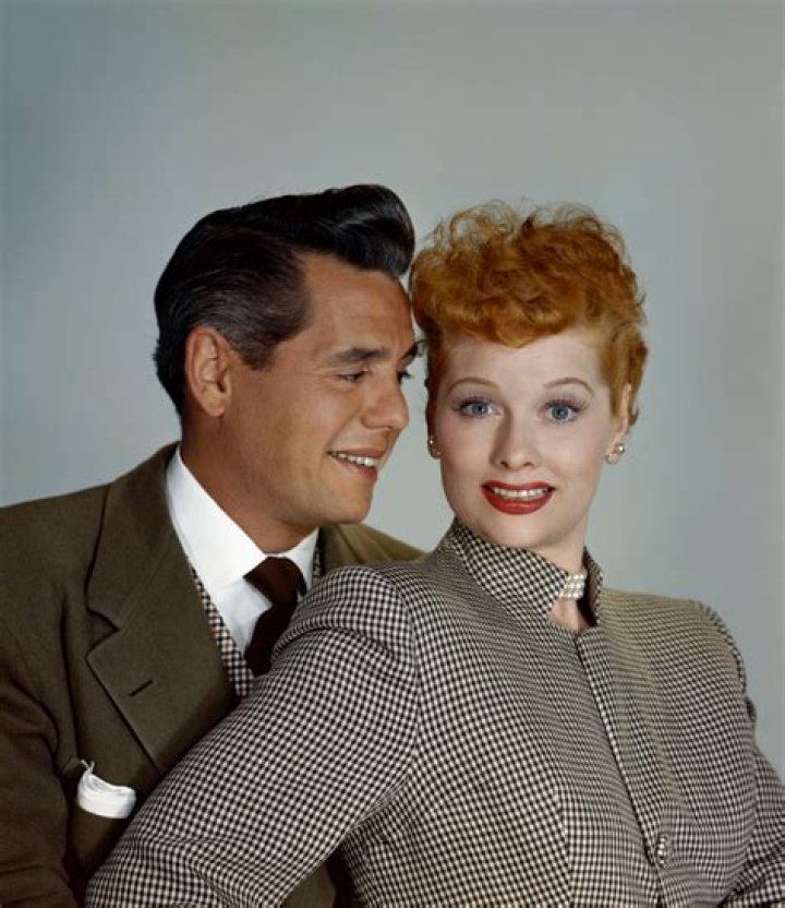 Recordamos el estilo de Desi Arnaz el latino de Hollywood GQ M&eacute;xico