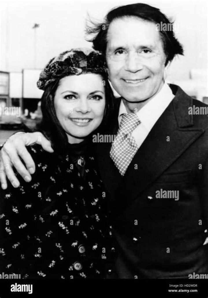 Richard Conte (right) and his new wife Shirlee Garner arrive in London for the premiere of THE